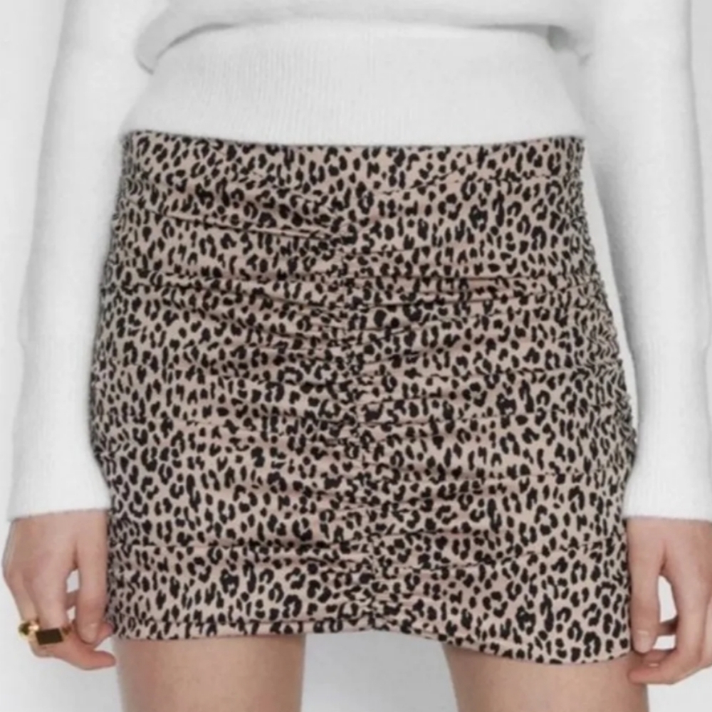 NWT Zara Rushed Leopard Mini Skirt L